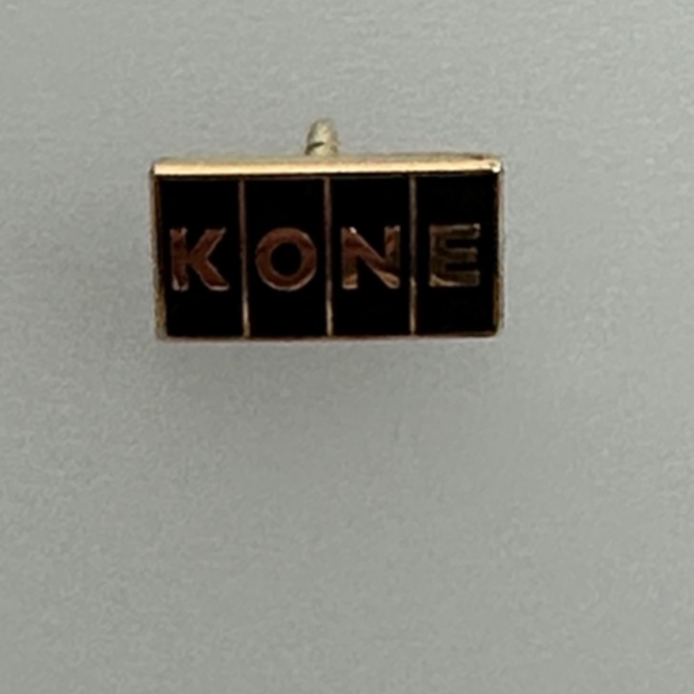 10k Gold KONE Black and Gold Pin - Picture 3 of 7